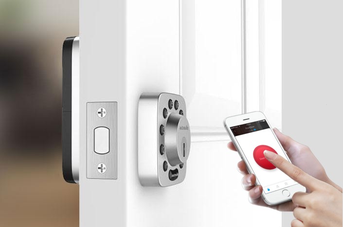 Ultraloq U-Bolt nyitása U-Tec okostelefon applikációval Ultraloq U-Bolt nyitása U-Tec okostelefon applikációval